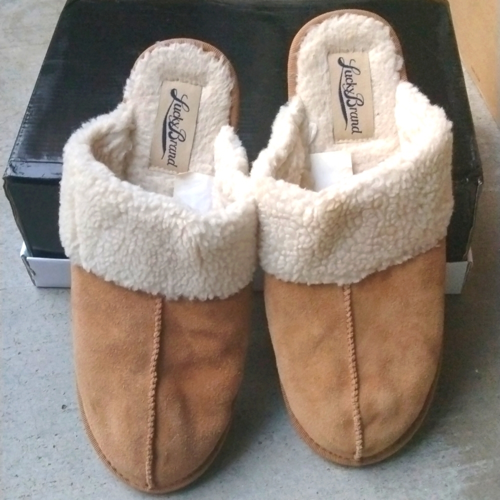 Lucky Brand leather slippers size 9